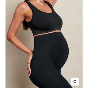 BLANQI EVERYDAY
Maternity Belly Support Leggings. Size medium